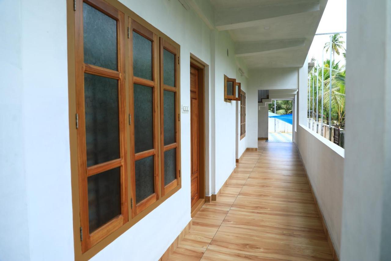 Water Gate Tourist Home And Resorts Mundrothuruth ภายนอก รูปภาพ